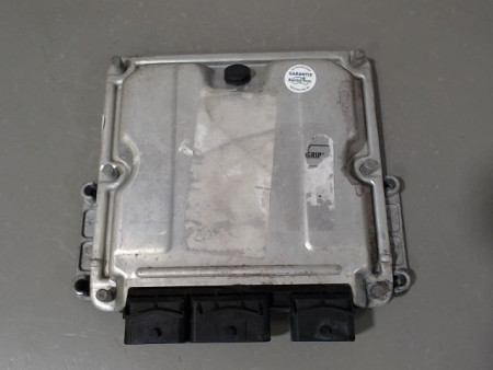 CALCULATEUR MOTEUR PEUGEOT 807