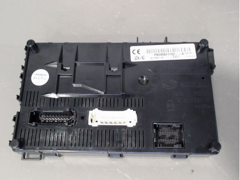 BOITIER GESTION HABITACLE RENAULT CLIO