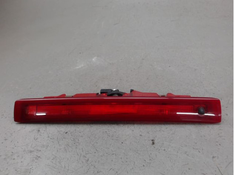 FEUX STOP SUPPLEMENTAIRE RENAULT CLIO