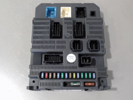 BOITIER GESTION HABITACLE CITROEN C4