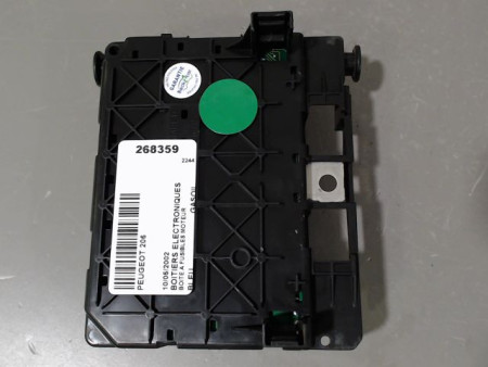 BOITE A FUSIBLES PEUGEOT 206