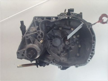 BOITE A VITESSE MECANIQUE RENAULT CLIO 1.4 