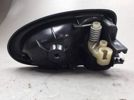 POIGNEE INTERIEURE PORTE AVANT GAUCHE RENAULT CLIO