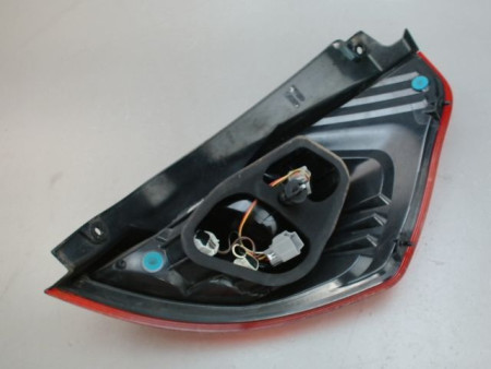 FEU ARRIERE GAUCHE  FORD FIESTA
