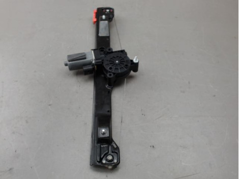 MECANISME LEVE-GLACE AVANT DROIT FIAT PUNTO
