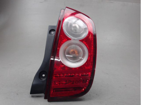 FEU ARRIERE DROIT NISSAN MICRA