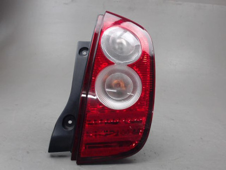 FEU ARRIERE DROIT NISSAN MICRA