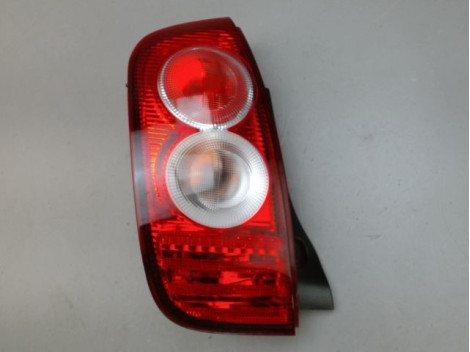 FEU ARRIERE GAUCHE  NISSAN MICRA