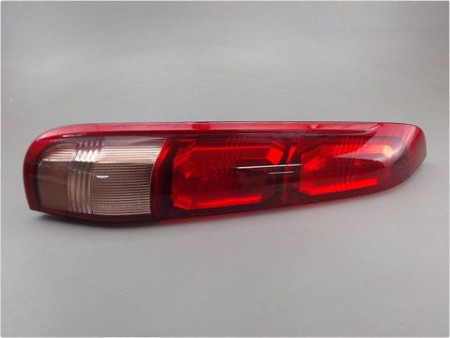 FEU ARRIERE GAUCHE  NISSAN X-TRAIL