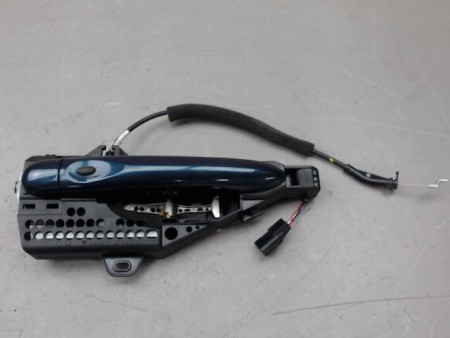 POIGNEE EXTERIEURE PORTE AVANT DROIT RENAULT CAPTUR