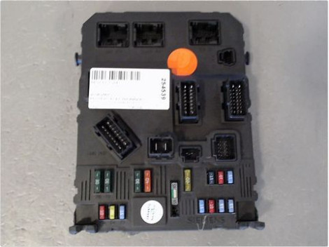 BOITIER GESTION HABITACLE PEUGEOT 206