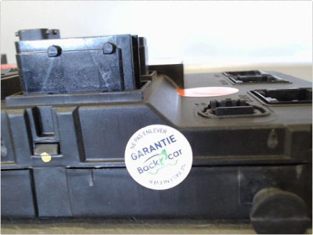 BOITIER GESTION HABITACLE PEUGEOT 206
