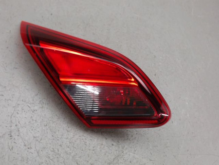 FEU ARRIERE INTERIEUR GAUCHE OPEL CORSA