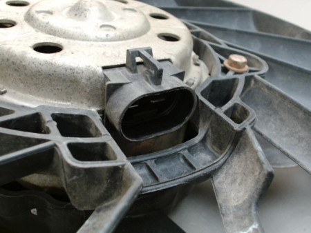 MOTEUR VENTILATEUR RADIATEUR FIAT PANDA