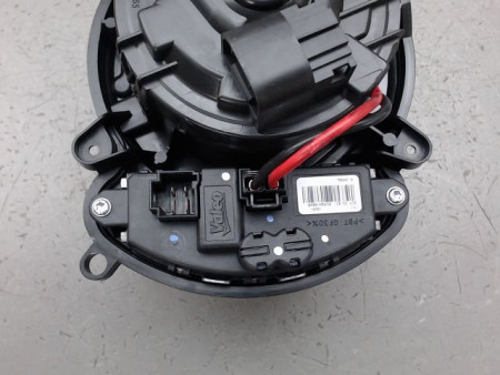 MOTEUR VENTILATEUR CHAUFFAGE RENAULT KADJAR
