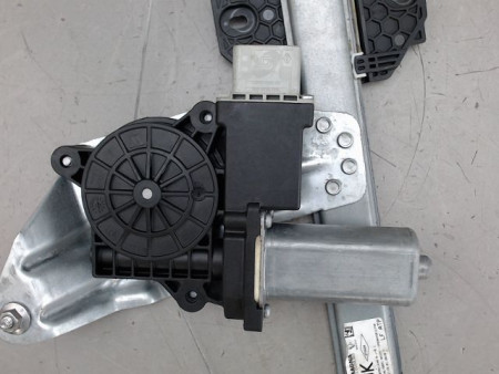 MECANISME LEVE-GLACE AVANT GAUCHE DACIA SANDERO
