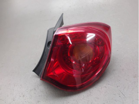 FEU ARRIERE DROIT ALFA ROMEO GIULIETTA