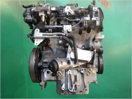 MOTEUR DIESEL OPEL ZAFIRA 05-07 1.9 CDTI 
