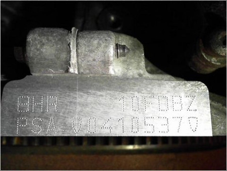MOTEUR DIESEL PEUGEOT 208 12-15 1.4 HDi