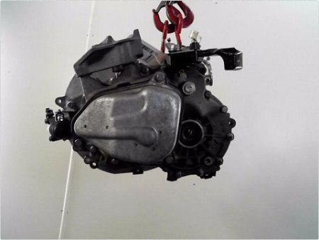 BOITE A VITESSE MECANIQUE PEUGEOT 208 PH2 2015- 1.2 VTI 82