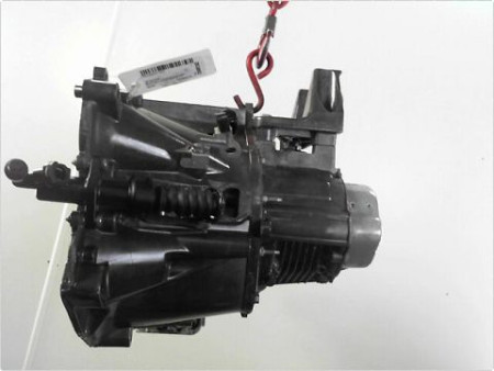 BOITE A VITESSE MECANIQUE PEUGEOT 407 2.0 16V