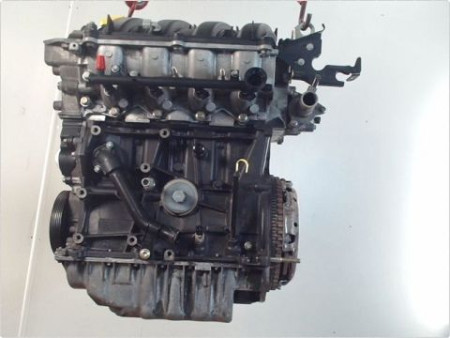 MOTEUR ESSENCE RENAULT LAGUNA 1.8 16V 