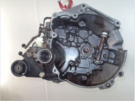 BOITE A VITESSE MECANIQUE PEUGEOT 106 1.1 i