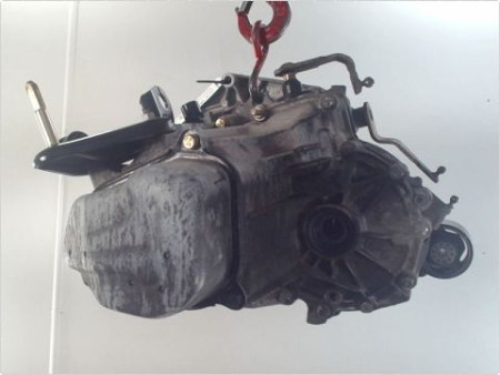 BOITE A VITESSE MECANIQUE PEUGEOT 106 1.4 i