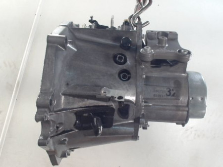 BOITE A VITESSE MECANIQUE PEUGEOT 208 1.6 BlueHDi 100