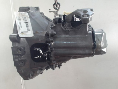 BOITE A VITESSE MECANIQUE PEUGEOT 208 1.2 VTI 82