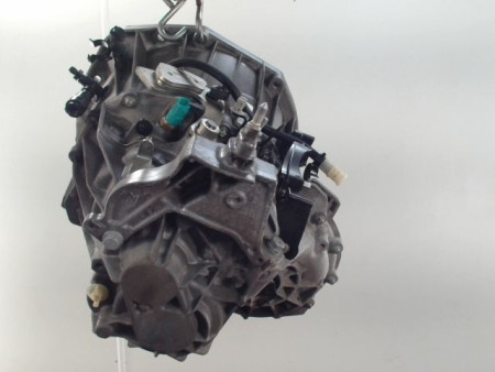 BOITE A VITESSE MECANIQUE RENAULT LAGUNA 2.0 dCi (BT01, BT08, BT09, BT0E, BT0K, BT12, BT1C, BT1D,...