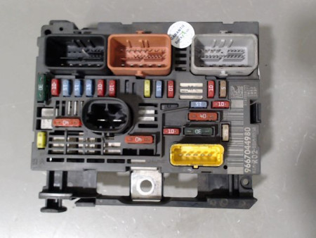 BOITE A FUSIBLES CITROEN C5