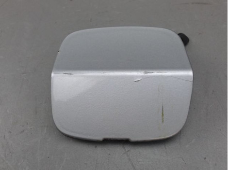 OBTURATEUR COUVRE CROCHET DE BOUCLIER AR RENAULT CLIO