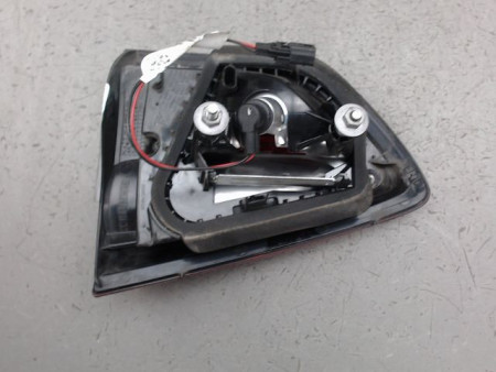 FEU ARRIERE INTERIEUR GAUCHE RENAULT CLIO