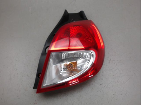 FEU ARRIERE DROIT RENAULT CLIO