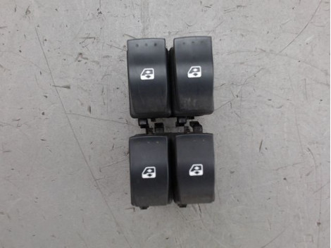COMMANDE LEVE-GLACE PORTE AVG RENAULT MEGANE