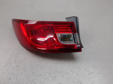 FEU ARRIERE GAUCHE  RENAULT CLIO
