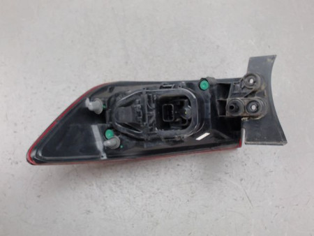 FEU ARRIERE GAUCHE  RENAULT CLIO