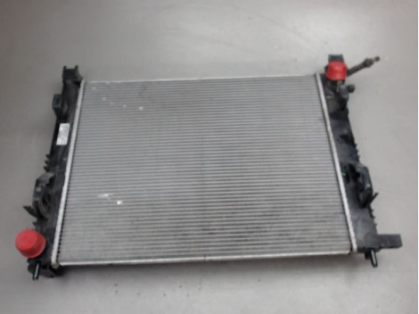 RADIATEUR DACIA SANDERO