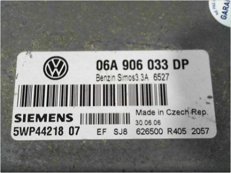 CALCULATEUR MOTEUR VOLKSWAGEN NEW BEETLE 2005-