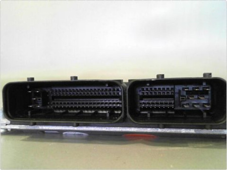 CALCULATEUR MOTEUR VOLKSWAGEN NEW BEETLE 2005-