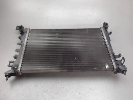 RADIATEUR OPEL CORSA