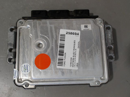 CALCULATEUR MOTEUR FORD FUSION