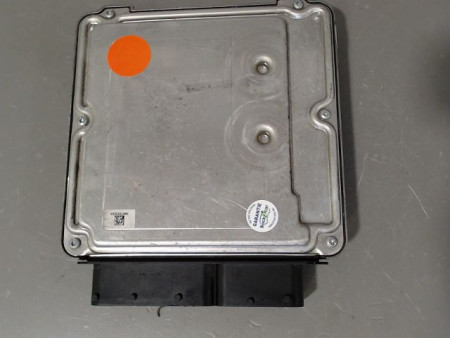 CALCULATEUR MOTEUR SEAT LEON