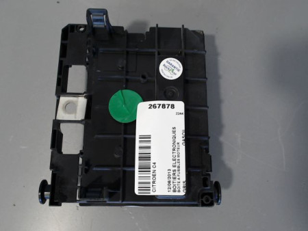 BOITE A FUSIBLES CITROEN C4