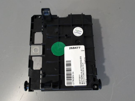 BOITE A FUSIBLES CITROEN C4