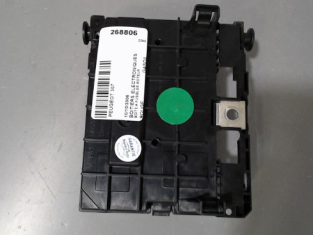 BOITE A FUSIBLES PEUGEOT 307