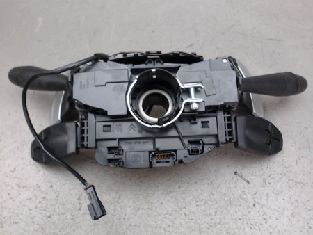 BLOC COMMODOS PEUGEOT 5008