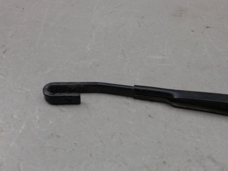 BRAS ESSUIE-GLACE ARRIERE VOLKSWAGEN GOLF