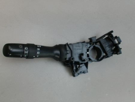 COMMANDE CLIGNOTANT TOYOTA U.CRUISER